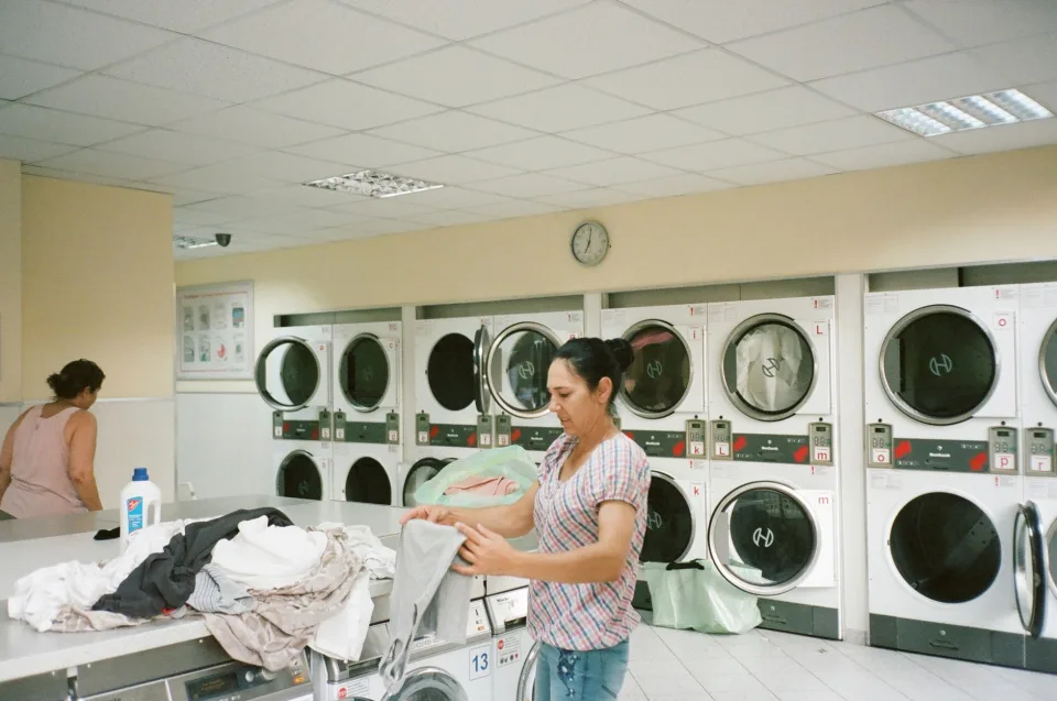 Khu giặt hấp áo vest